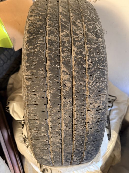 Продам комплект летней резины 235/60/R18