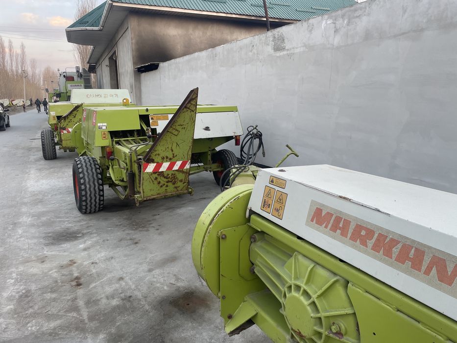 Claas markant 55