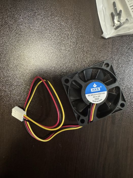 Вентилатор 50х50х10мм за компютър CPU или видеокарта