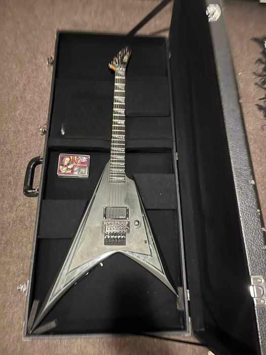 Esp ltd Alexi 600 blacky