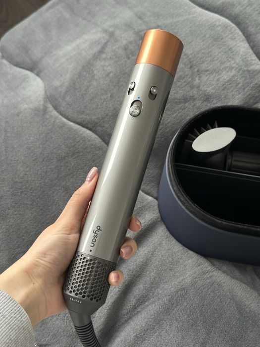 Dyson Airwrap long