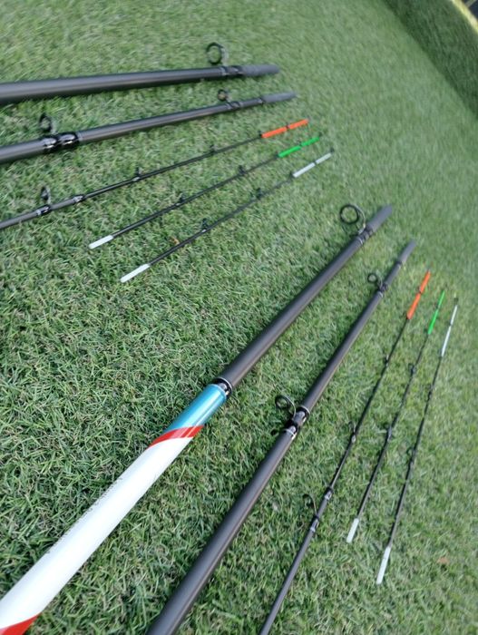 Set 2 Lansete Feeder Pro FL ROYAL 3, 9m 3+3 varfuri .
Trimit prin fa