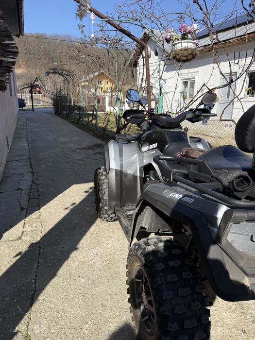 Atv can  am  800r
