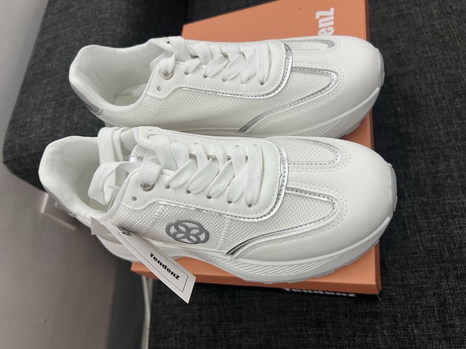 Бели маратонки Tendenz, 37 номер