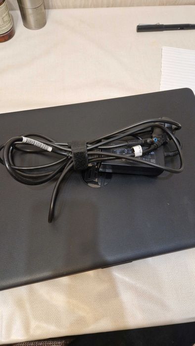 Ноутбук         HP