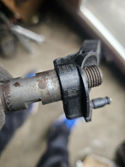 Lichidare stoc Injector / injectoare Audi A6 C6 3.0 tdi diesel 059130277Q 277Q 044511