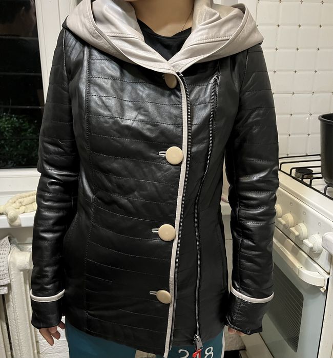 Продам куртку.