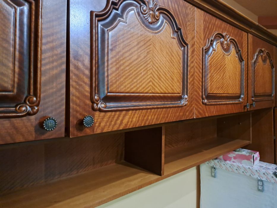 Vand mobila sufragerie