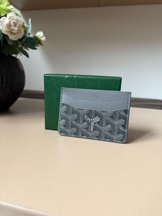 card holder goyard