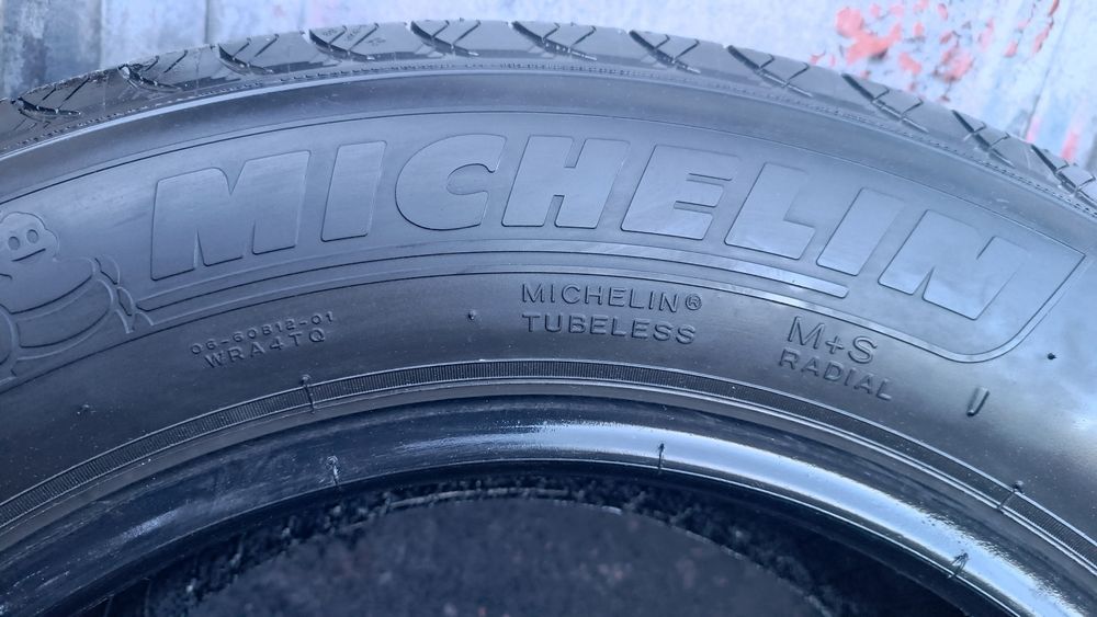 225/65/17 Michelin