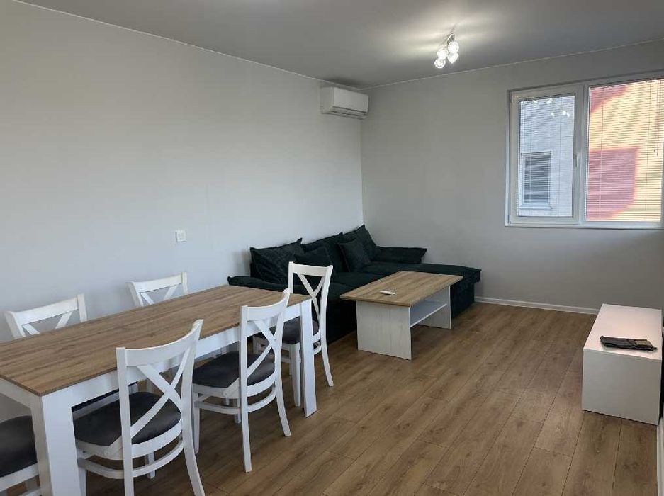 Дава се под наем Тристаен апартамент в София, Център - 110 кв.м за 700 € - Снимка #1