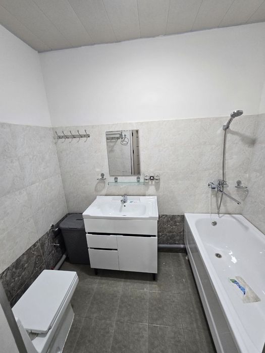 Keles kirovda yangi qurilgan xonadon sotiladi yaxshi narxda