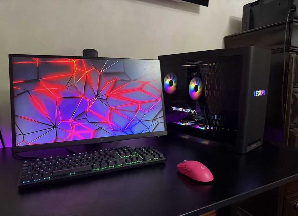 Setup Complet Pc Gaming Ryzen 7 RTX 5070 Monitor 610hz