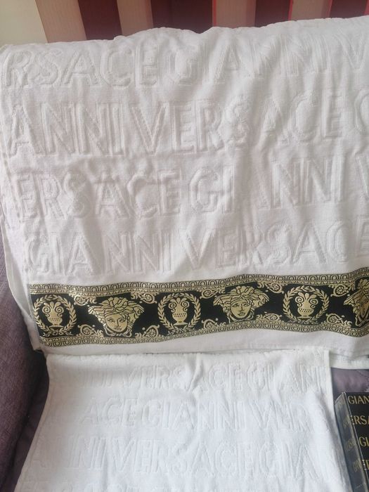 Продават се комплект хавлии