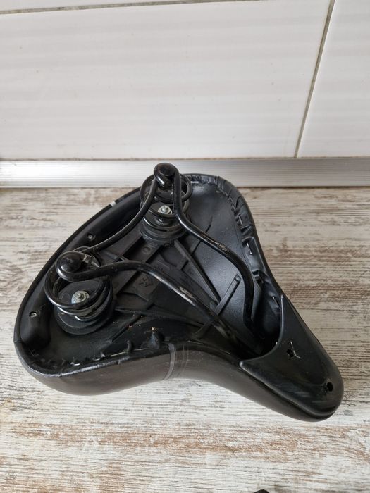 Сидушка седло для велосипеда