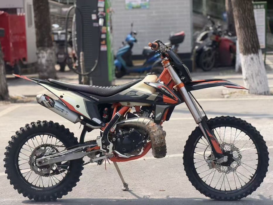 Hengjan 2T 250куб