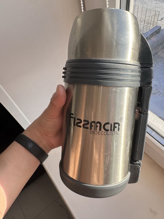 Термос 1,2 литра