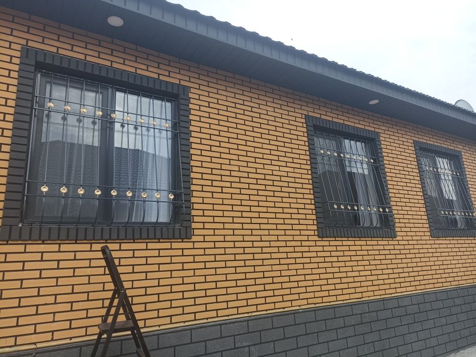 Решётки на окна металлические