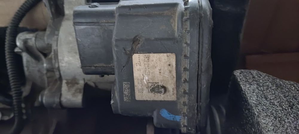 Электронная рулевая рейка