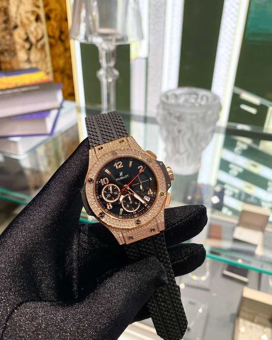 Мъжки Часовници big bang 44mm пълен диамант