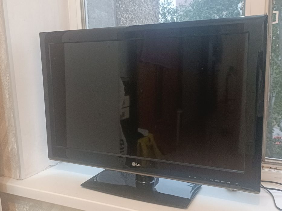Старый телевизор LG