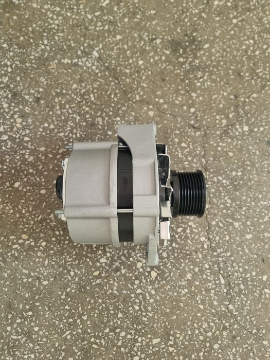 Alternator nou John Deere