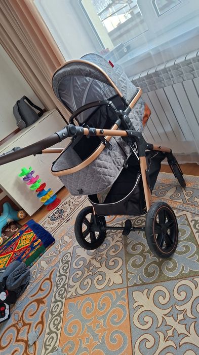 Коляска 3 в 1. Коляска + автокресло