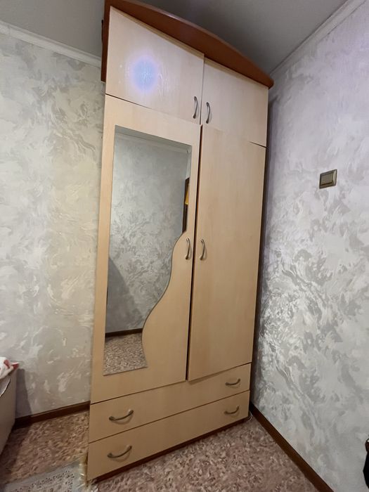 Продаём Шкаф б/у