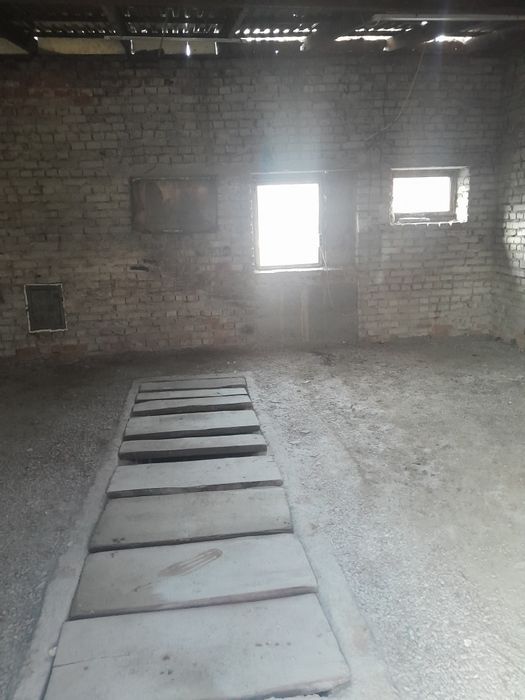 Сдам в аренду гараж,склад