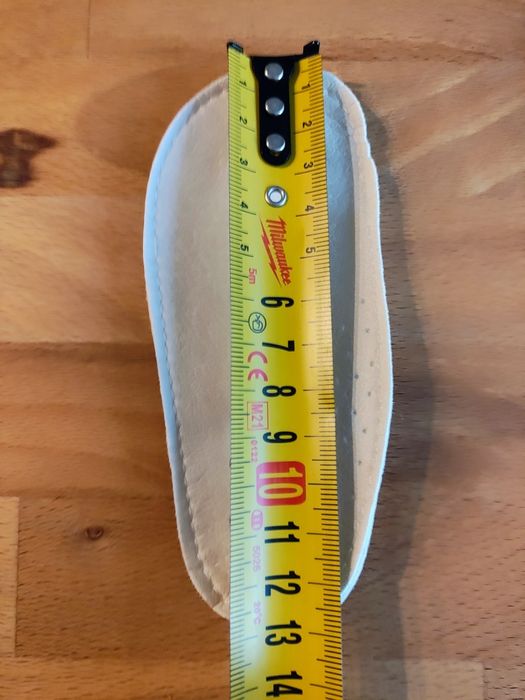 Продавам обувки за прохождане Колев и Колев