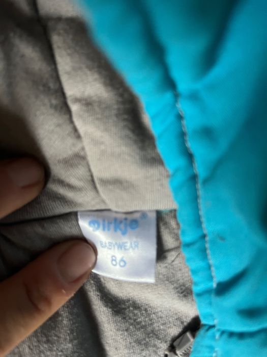 Бебешки якета и грейки р-р 86-98