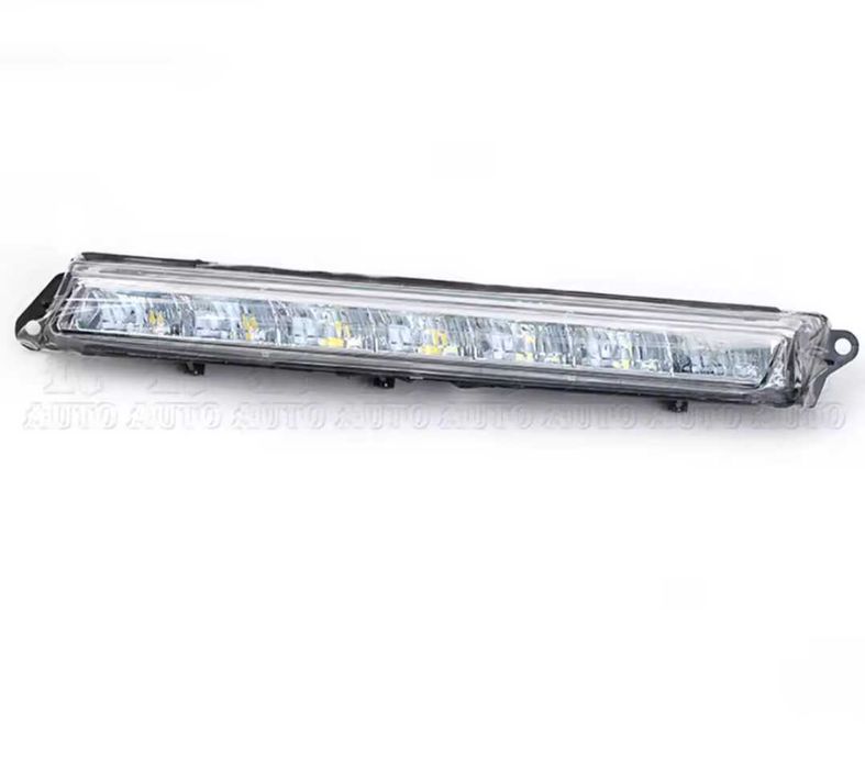 Лед дневни светлини габарити за предната броня Mercedes Мерцедес W164