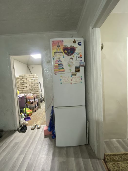 продам холодильник