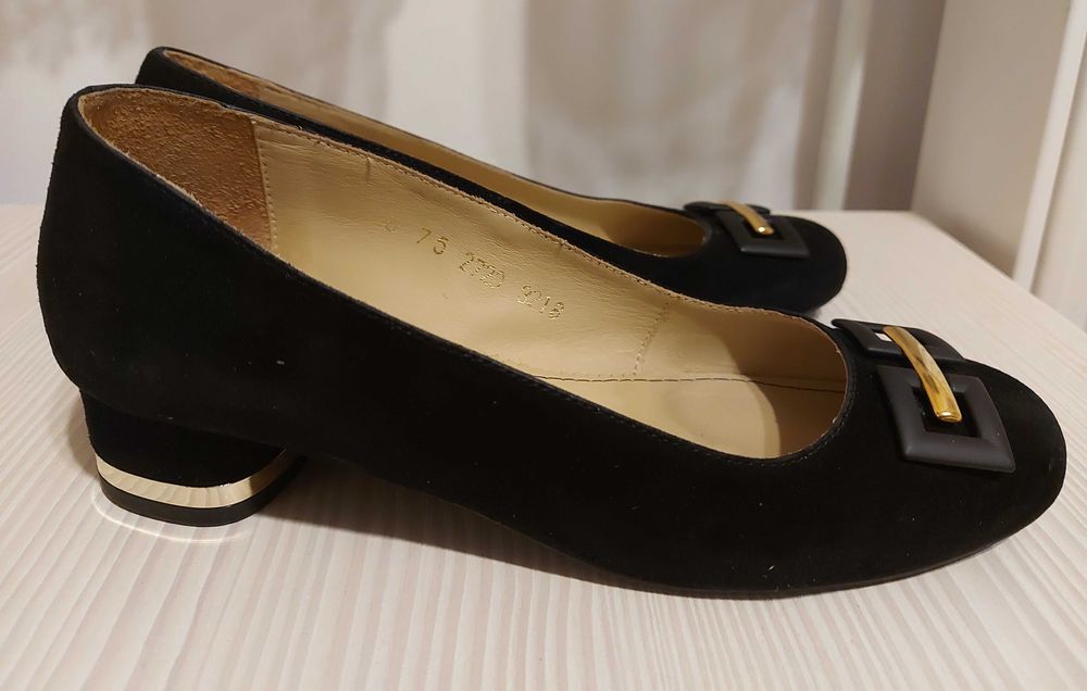 Ocazie - Pantofi Guban piele naturală întoarsă marimea 36