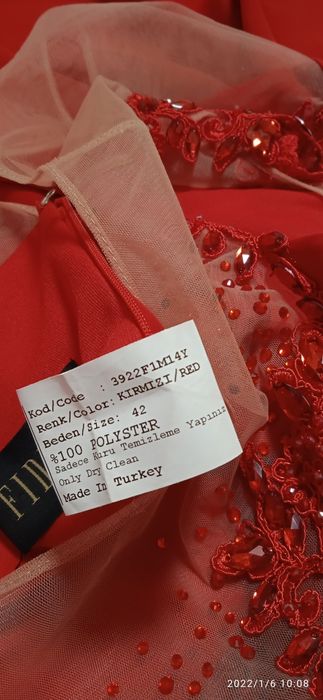 Продаю платье вечернее