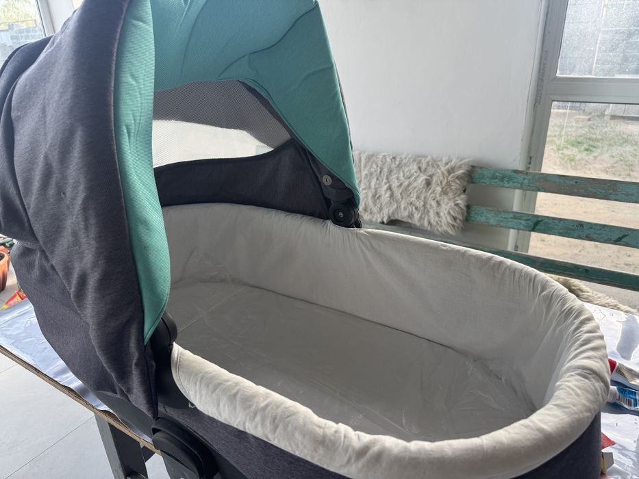 продам детскую коляску geburt