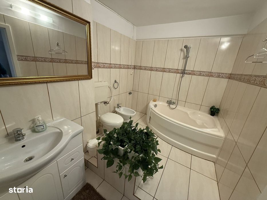 Apartament 3 camere zona Faleza Nord