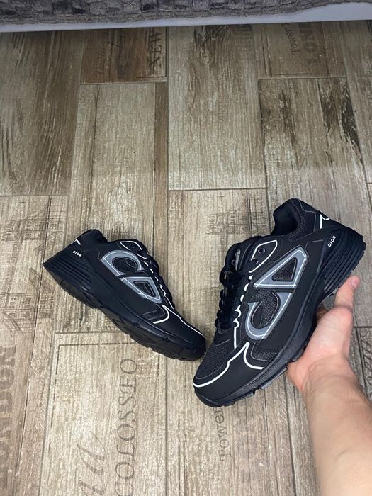 Dior B30 Plain Black