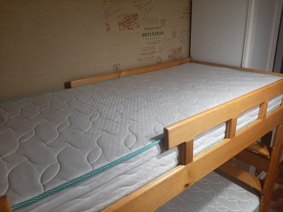 Кровать двухъярусная