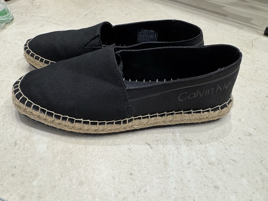 Почти нови естествена кожа 36 номер