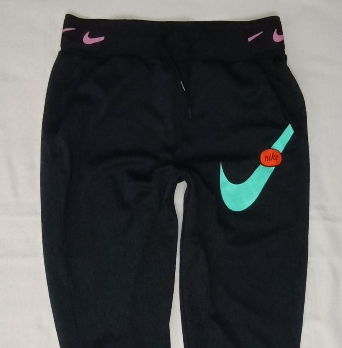 Nike Sportswear Pants оригинално долнище ръст 137-146см Найк долно