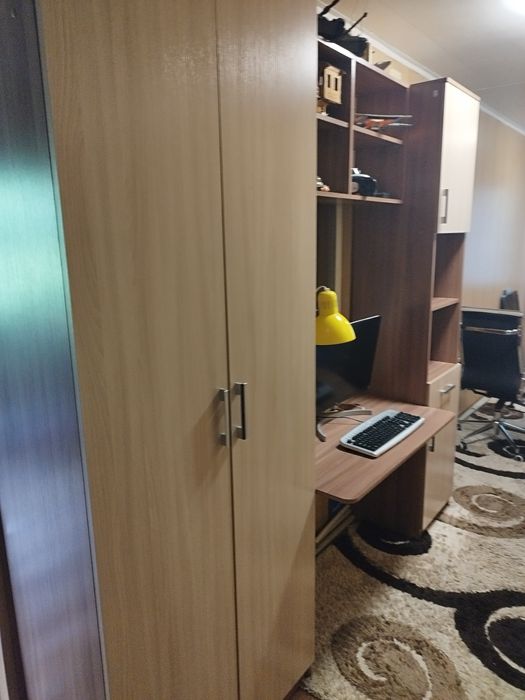 Продам детскую стенку б/у