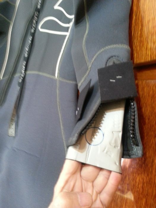 Гидрокостюм для  рафтинга, подводной охоты и дайвинга.