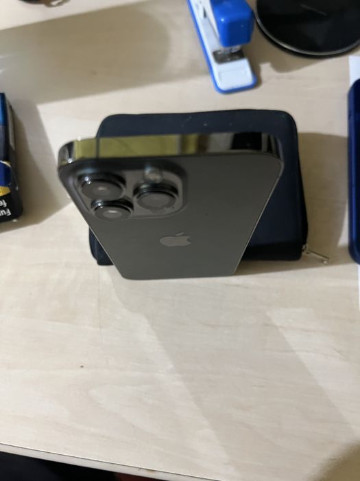 vand iphone 13 pro impecabil