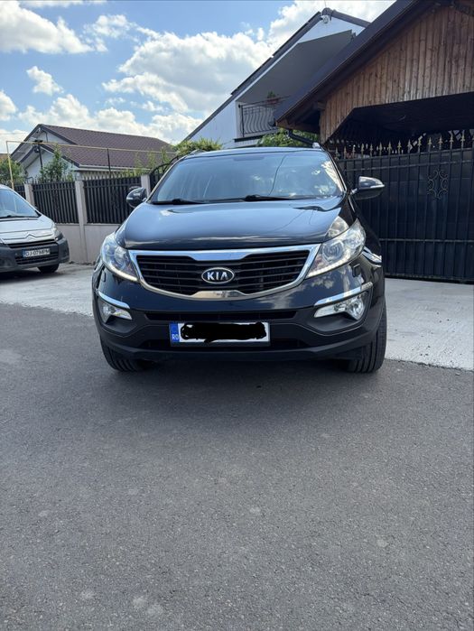KIA Sportage 2011 — imagine 2