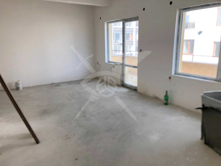 Продава се Двустаен апартамент в Асеновград - 81 кв.м за 1013 €/кв.м - Снимка #1