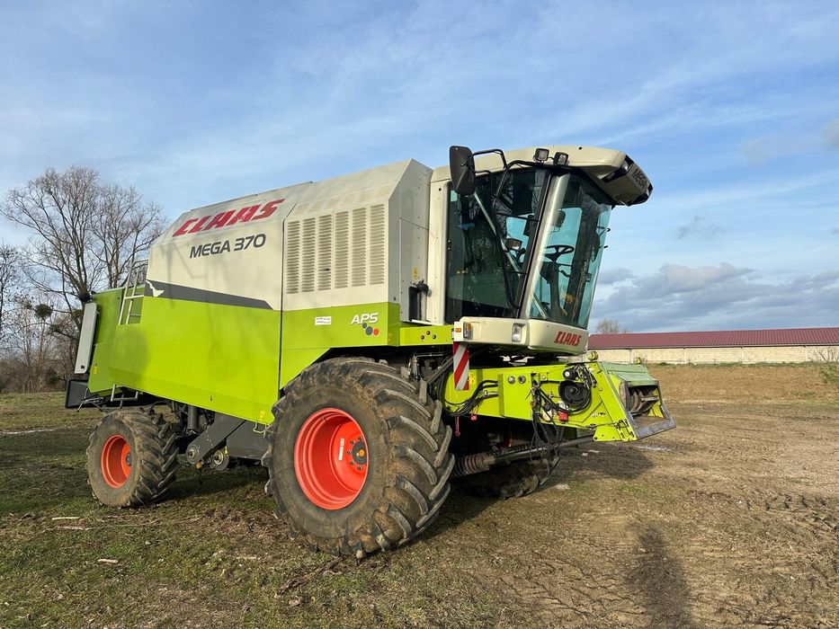 Claas mega 370 4x4  клаас мега 370