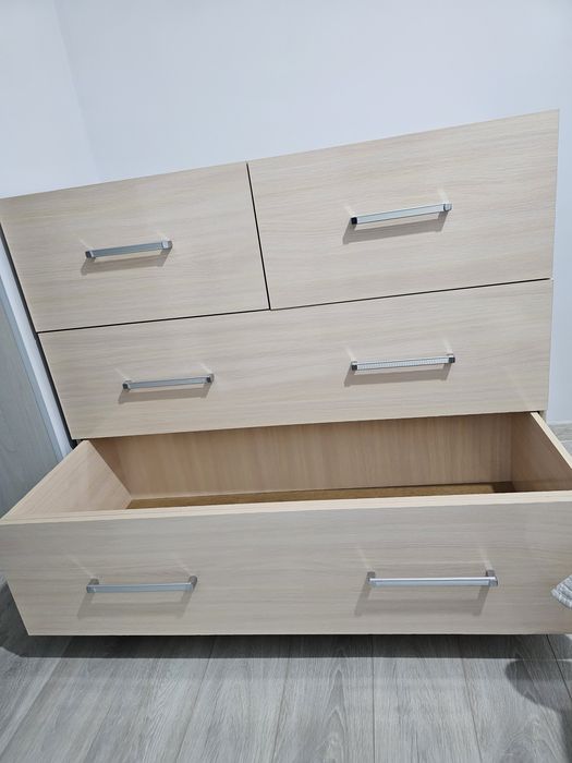 Комод 4 ящика 130х110х65