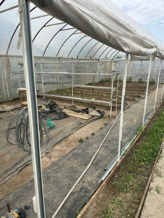 Теплица в комплекте