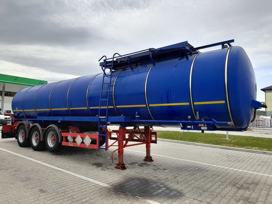 Cisterna bitum Kassbohrer